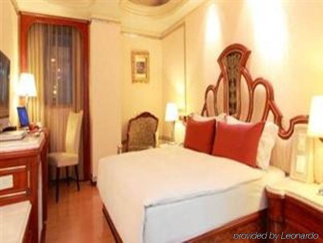 Happiness Hotel Тайбей Екстер'єр фото